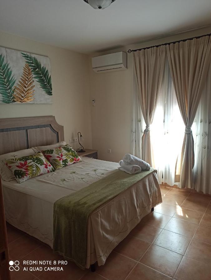 Vivienda Dominguez Sanchez Villa เบเนาจ์อัน ภายนอก รูปภาพ