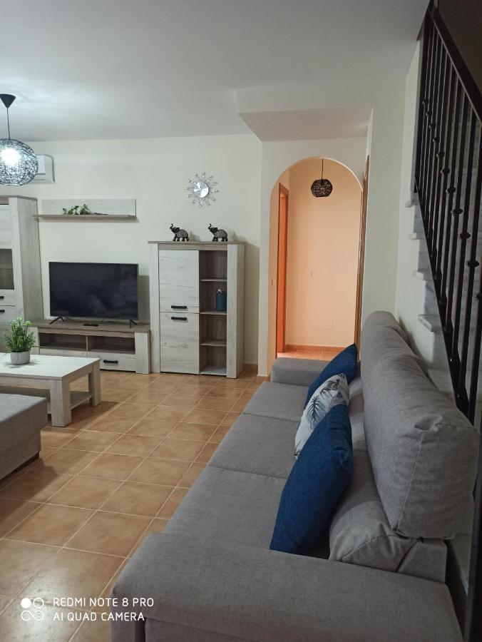 Vivienda Dominguez Sanchez Villa เบเนาจ์อัน ภายนอก รูปภาพ